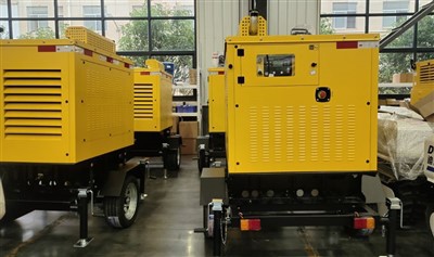 Mobil suv toshqini pompasi treyleri